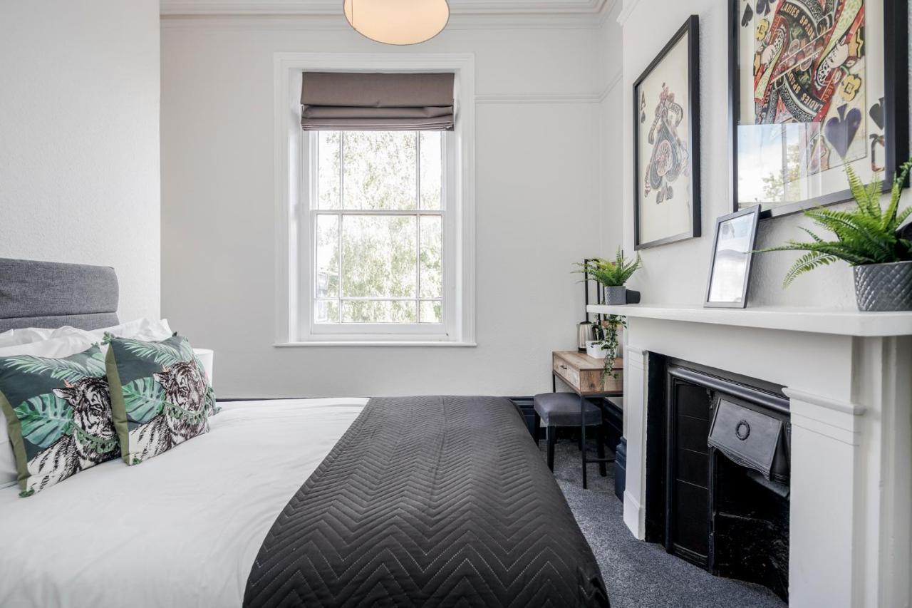 Hotel The Bill Nicholson Pub London Zimmer foto